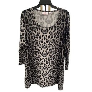 Quacker Factory Women's Sz 2X Leopard Print Blouse 3/4 Sleeve Scoop Neck AK48